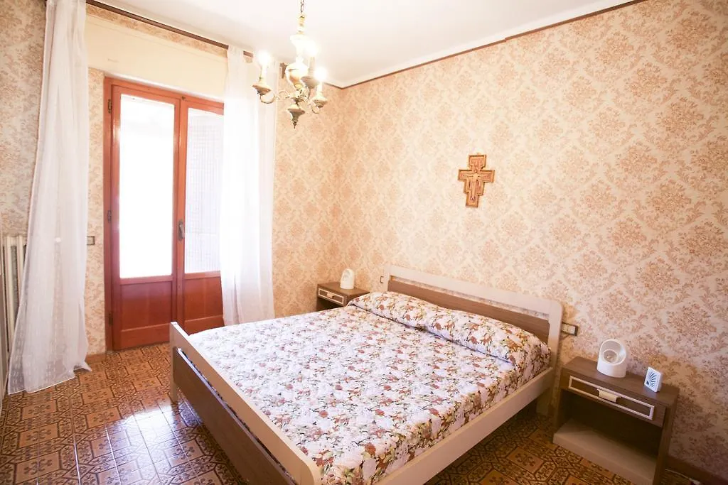 Appartamento Il Portico San Giovanni  Holiday home San Giovanni (Isola d'Elba)
